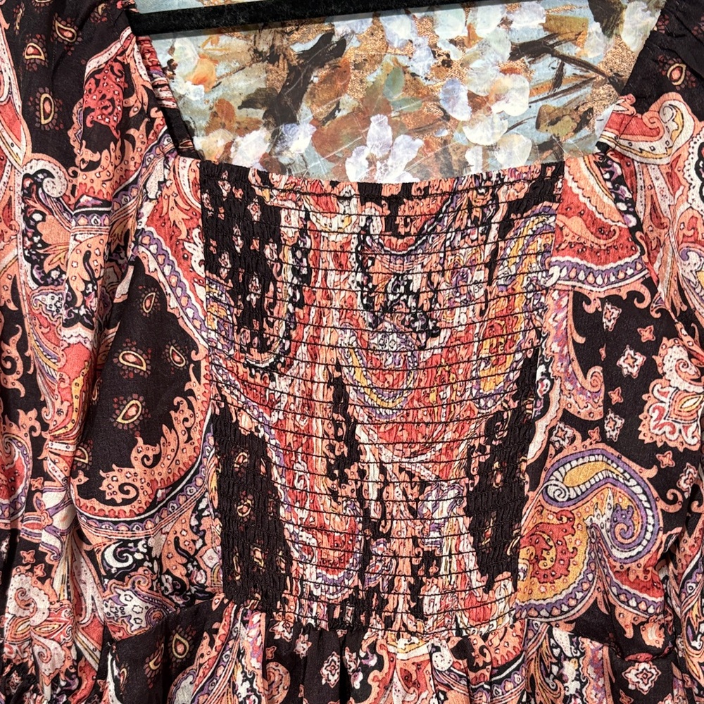 NSR Black and Pink Paisley Long Sleeve Dress beautiful! - Picture 6 of 8